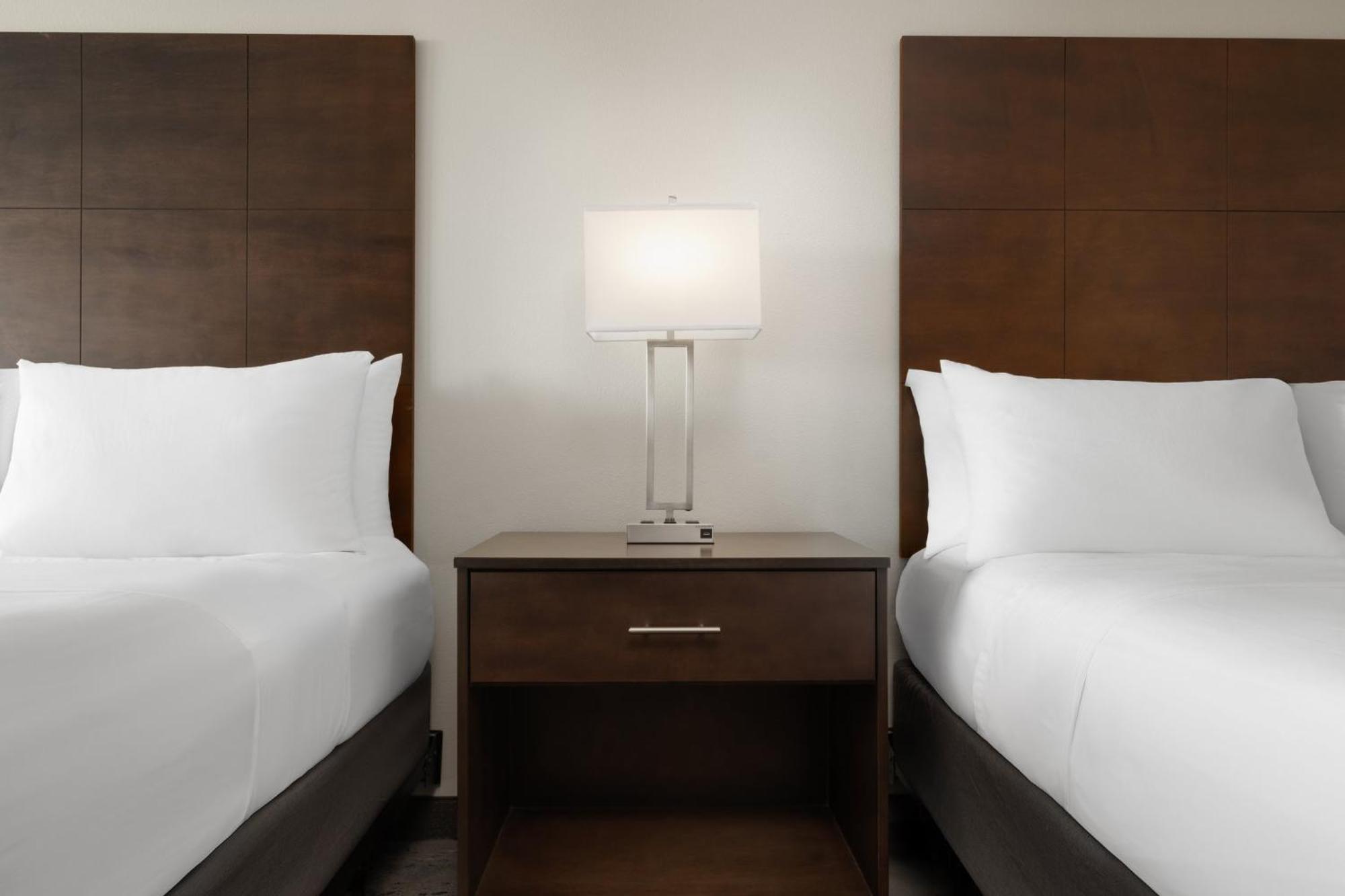 Holiday Inn Express & Suites Aiken By Ihg Exterior foto